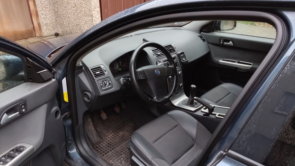 Volvo V50 1.9 diesel kombi 2008 rok