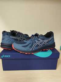 Кроссовки Asics стелька 29 см новые оригинал.