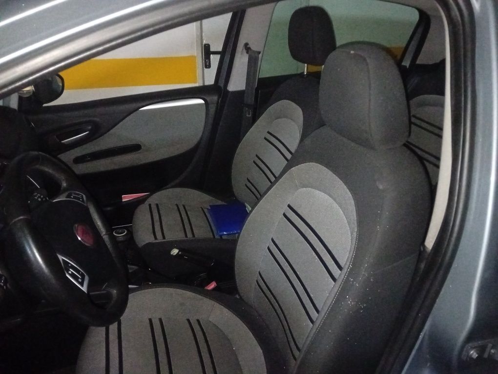 FIAT PUNTO-2010 Usado