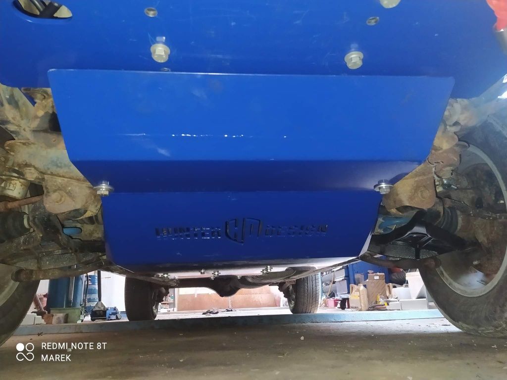 Osłona silnika chłodnicy skrzyni reduktora Suzuki grand Vitara I XL7