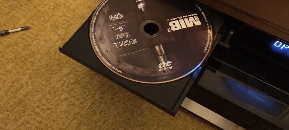 Blu-ray Samsung Ht-h4550R, amplituner