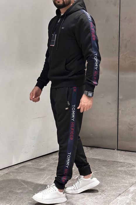 РАСПРОДАЖА! Hugo Boss мужской спортивный костюм , Трехнитка