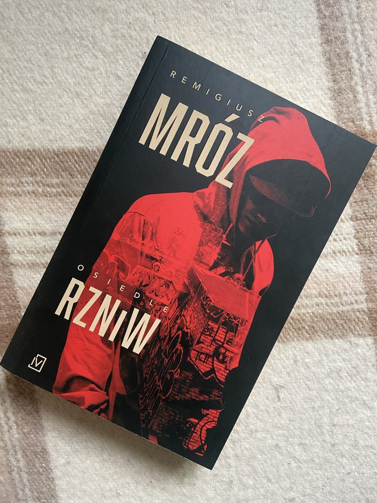 Książka Remigiusz Mróz Osiedle RZNiW