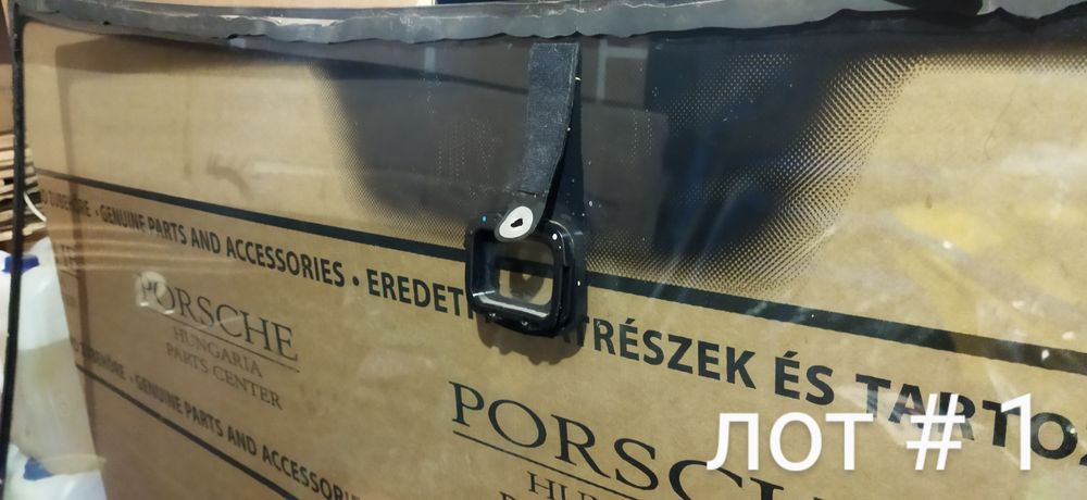 Продам лобовые стекла
