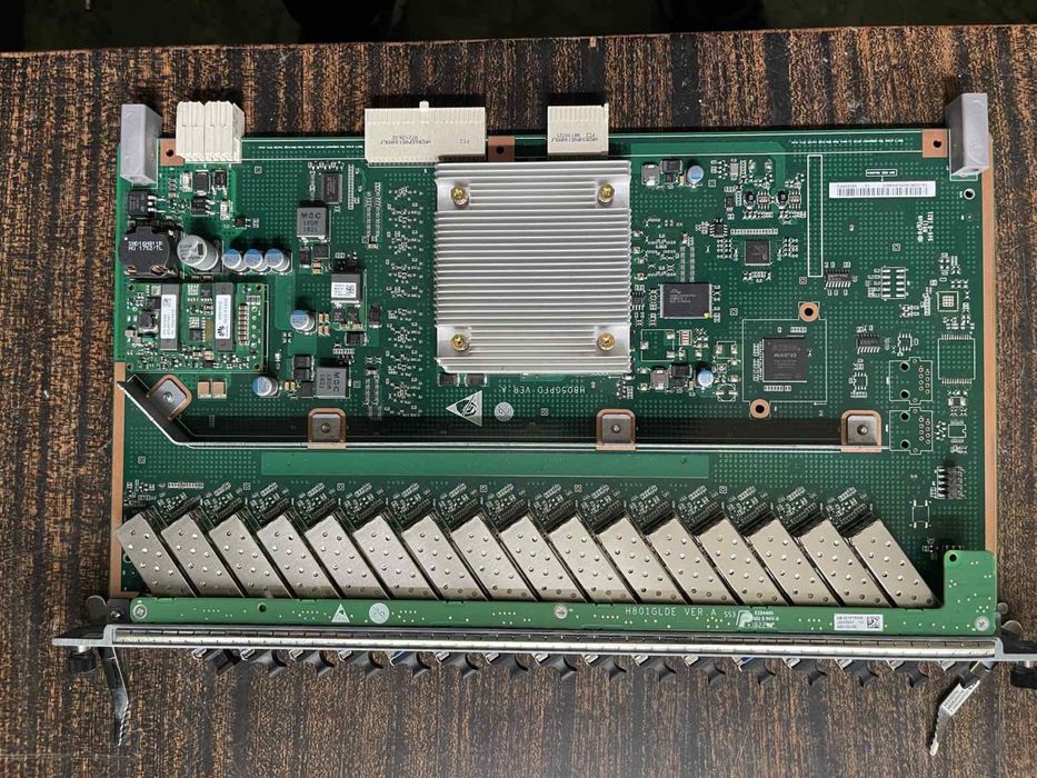 Плата  GPFD 16 , GPFD 8   до OLT Huawei 5600/5683 GPON