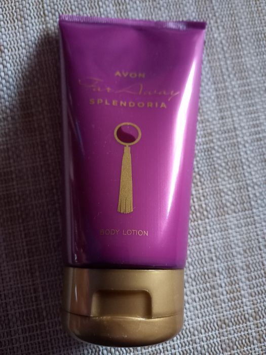 For Away Splendoria 150 ml balsam perfumowany Avon