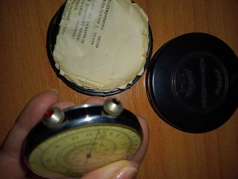 Лінійка логарифмічна кругова КЛ-1 нова 1968 року