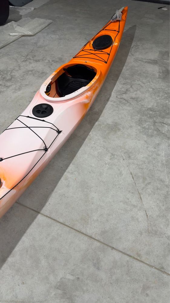 Kajak morski wyprawowy URBERG 17,2 (525cm) HDPE, ster