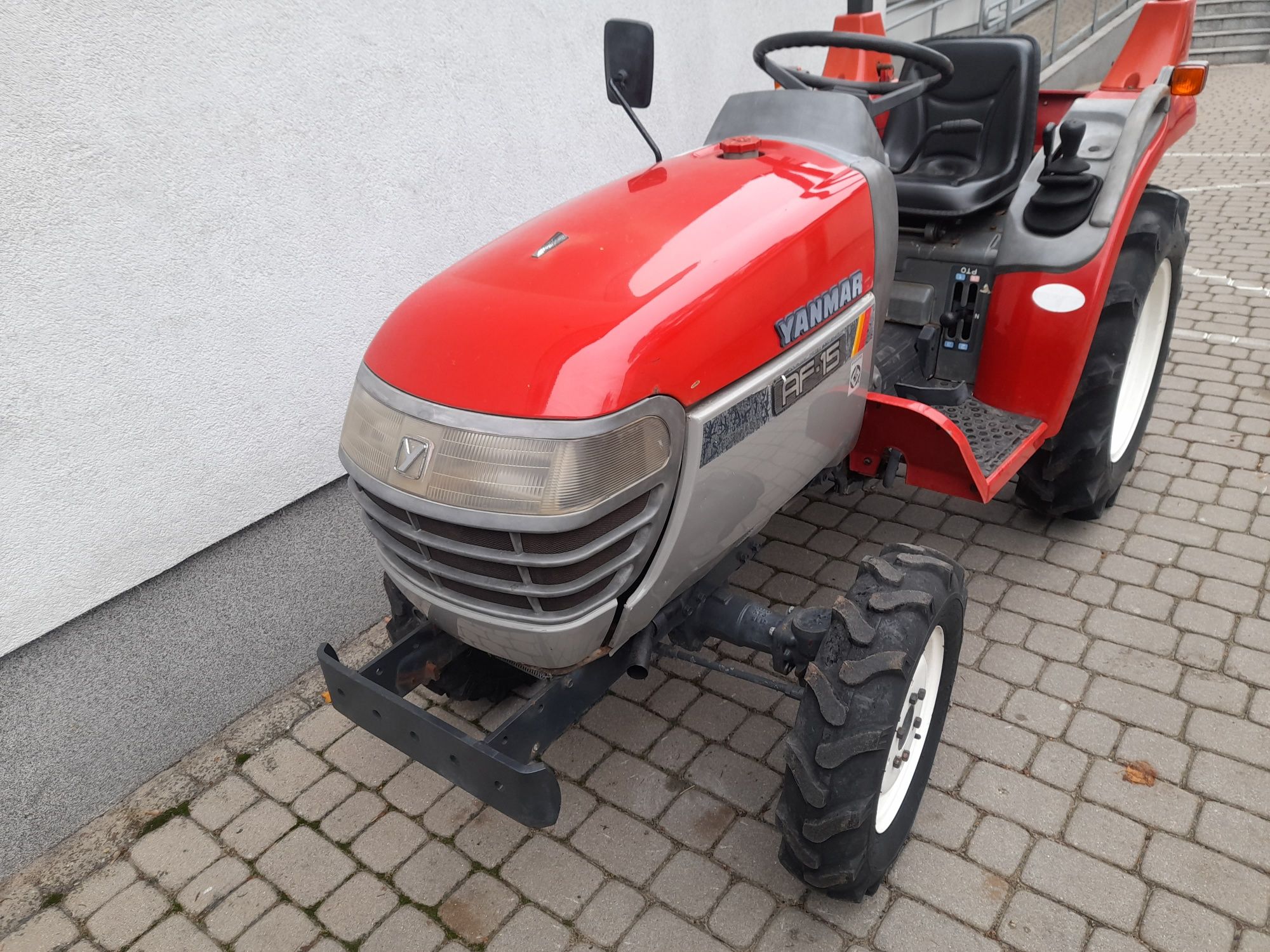 Traktorek kosiarka Yanmar  ładowacz kubota pług iseki