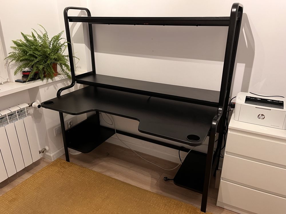 Biurko gamingowe Ikea Fredde czarne