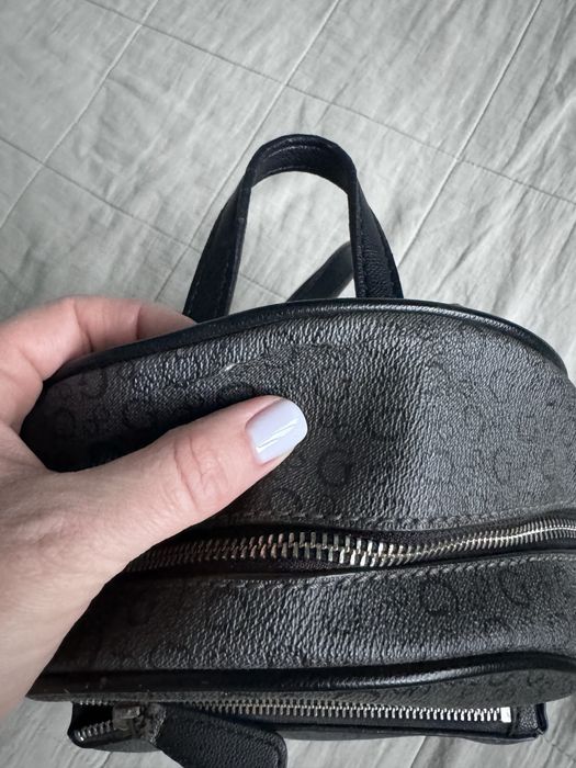 Рюкзак жіночий чи на підлітка від Guess