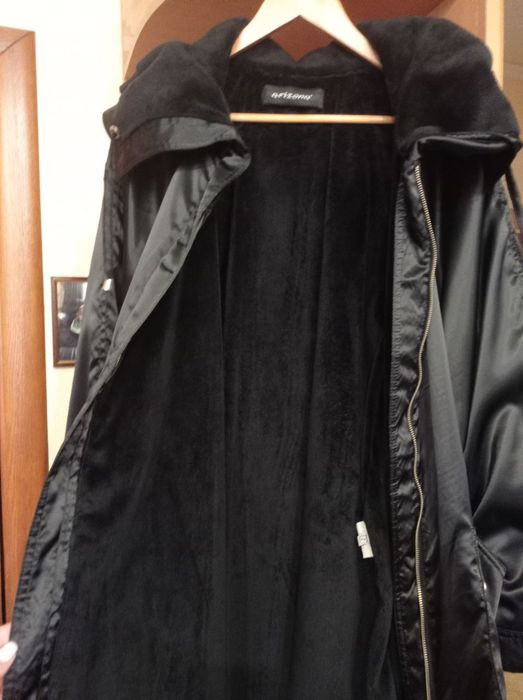 Зимова жіноча куртка