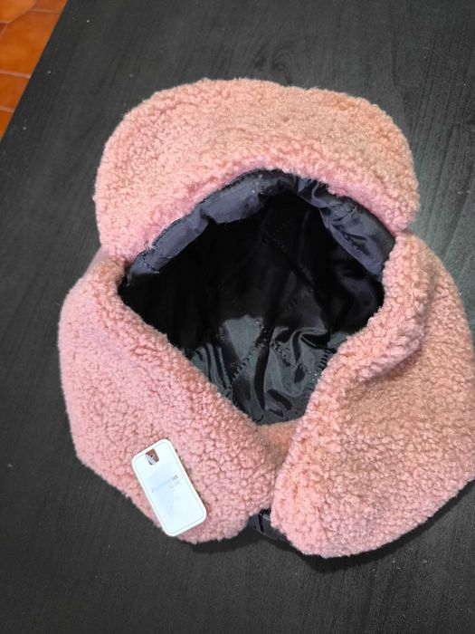 Gorro rosa novo com etiqueta