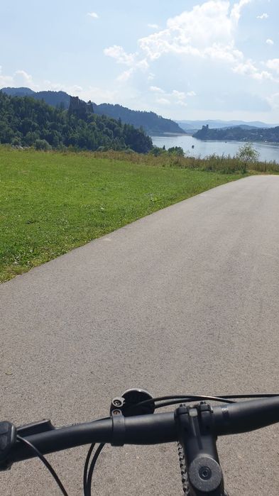 Nowy domek nad jeziorem, widok na Tatry, blisko Velo Czorsztyn Pieniny