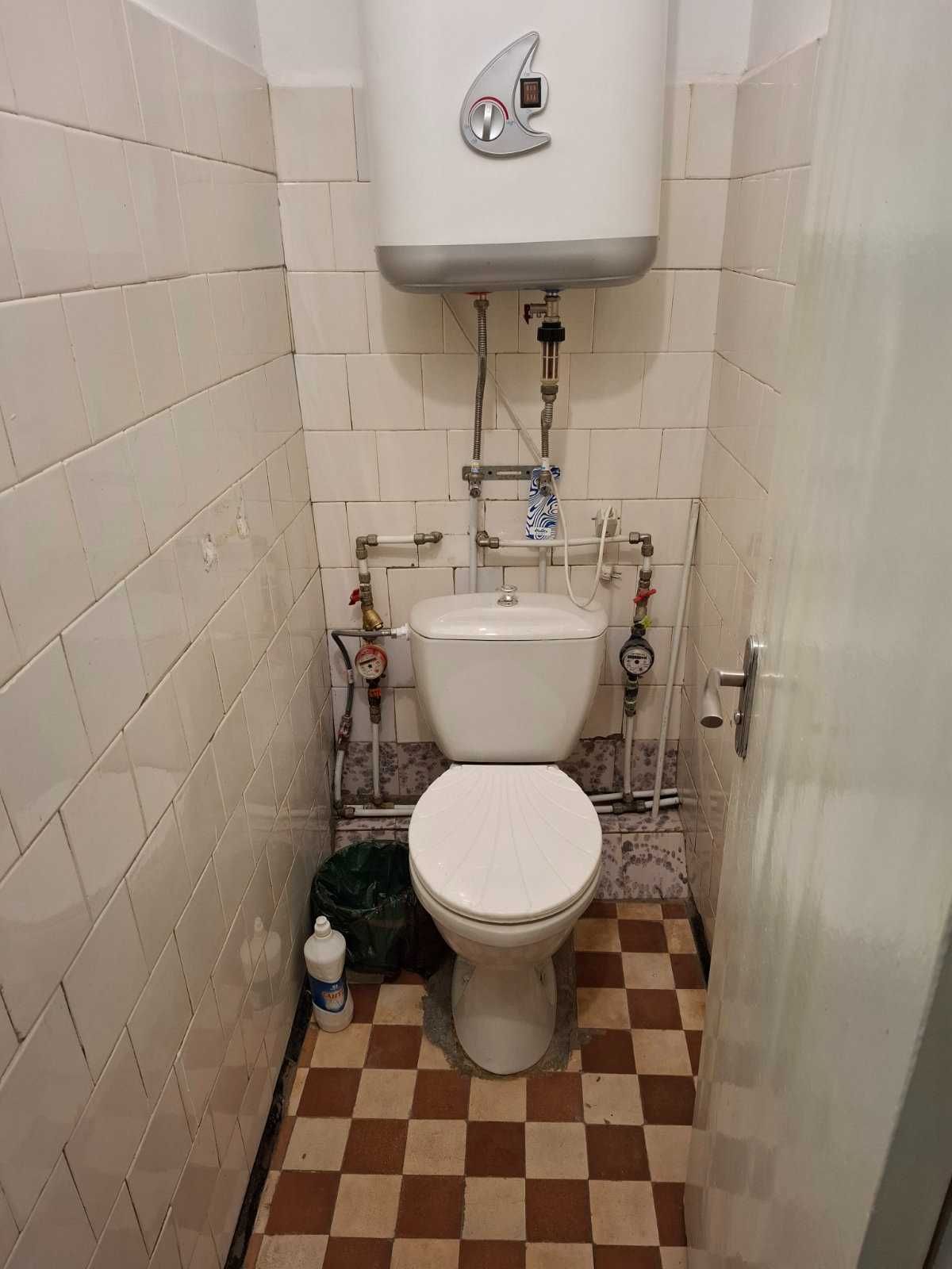 ЦЕНТР !   2 ком Чешка,    52 м2 ,  2/5к , Хозяин