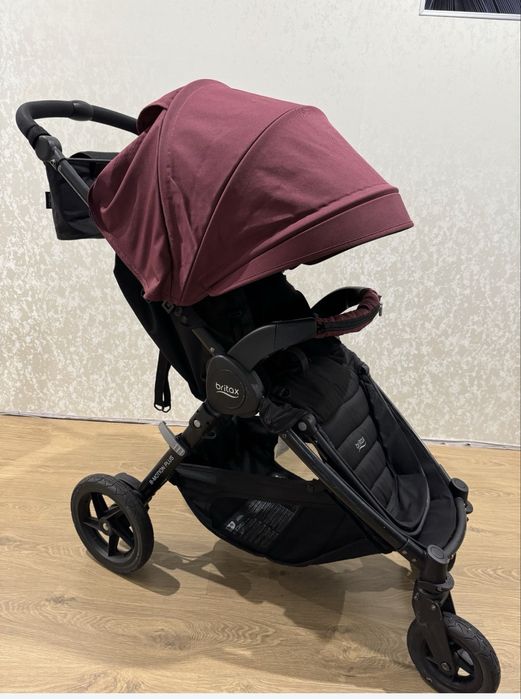 Коляска прогулочная Britax