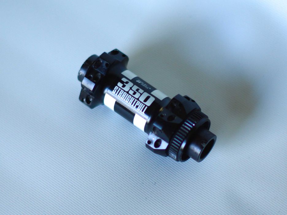 Piasta DT Swiss 350, 24h, Straight Pull, centerlock, oś 15mm(12mm, QR)