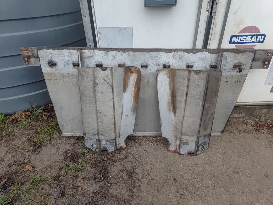 Zabudowa naczepy schmitz varios