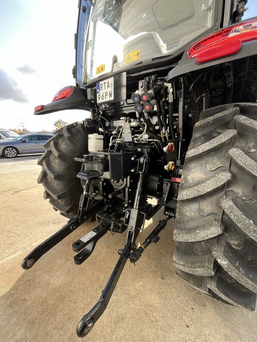 Ciągnik Rolniczy LOVOL M504 Czarny Perkins 3.2l 4 cylindry E3 60 KM !!