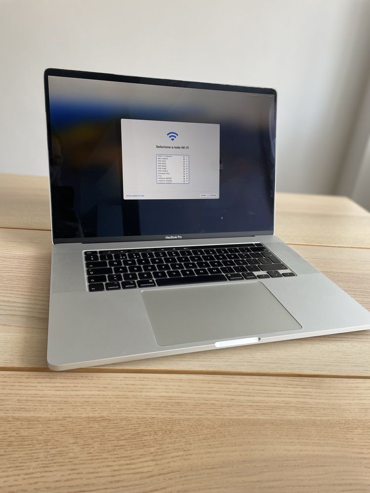 Macbook pro 16”