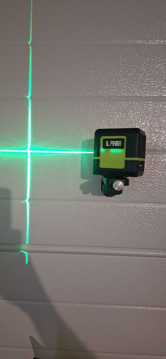 Nível Laser Bateria + suporte íman Auto Nivelamento pladur NOVO