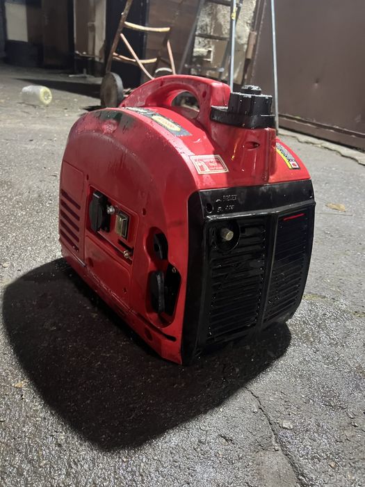 Продам  генератор 2киловата
