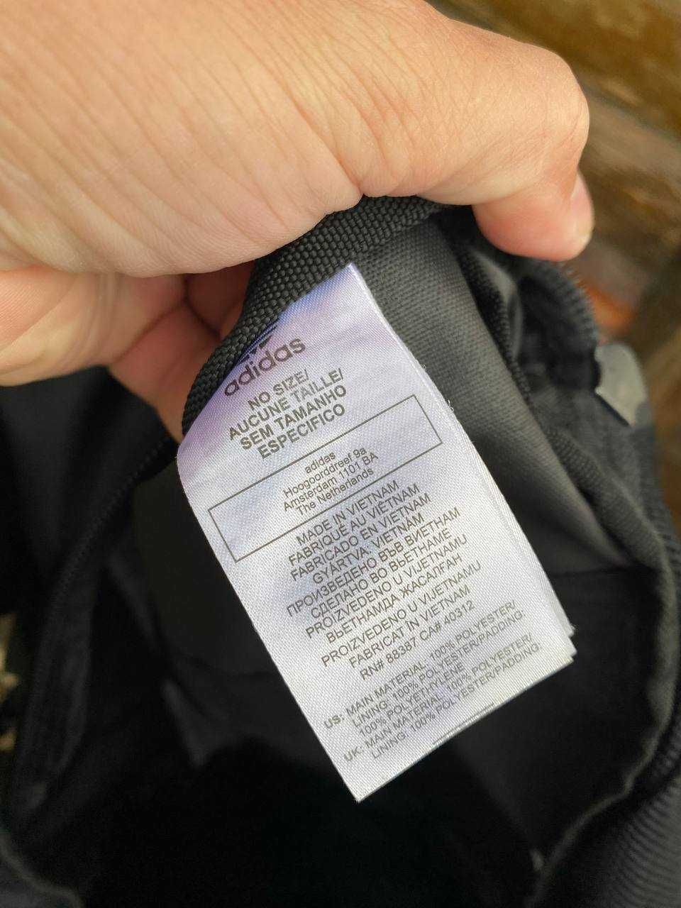 Сумка рюкзак из коллекции adidas originals.
