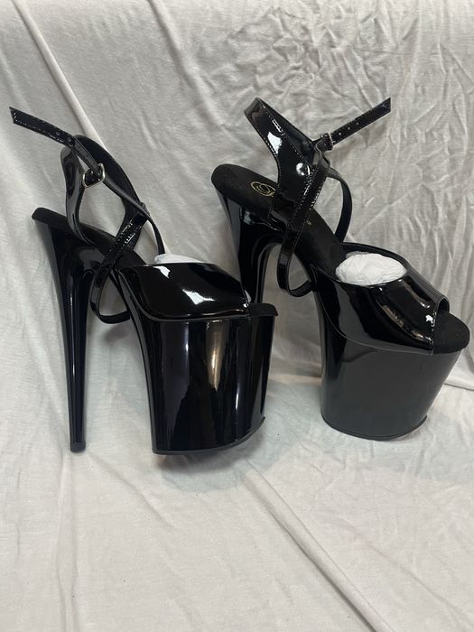 Босоніжки pleaser 37p нові