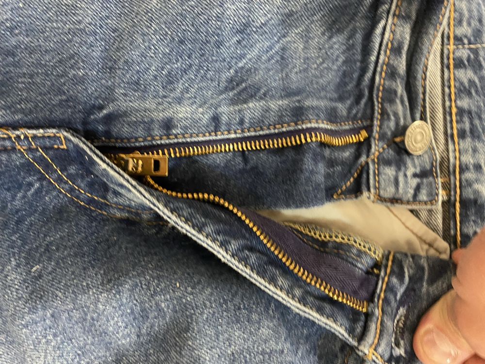 Levis 30 32 чоловічі