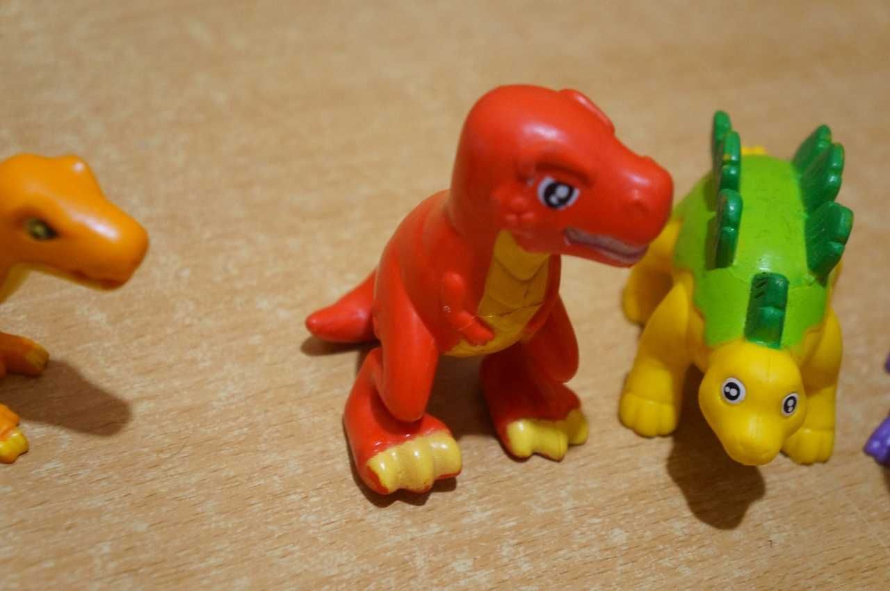 Набор безпечних прорезинових динозаврів игрушки іграшки фігурки