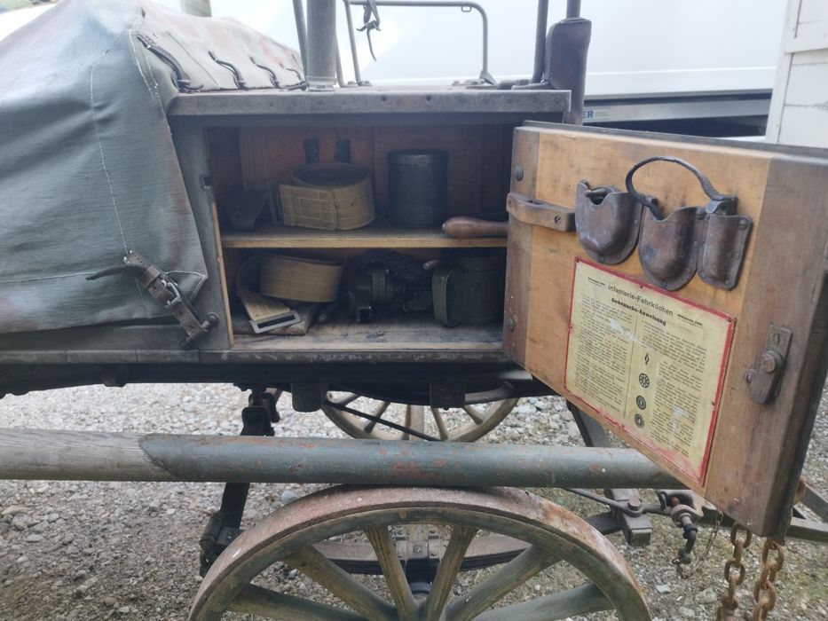 Wojskowa kuchnia polowa