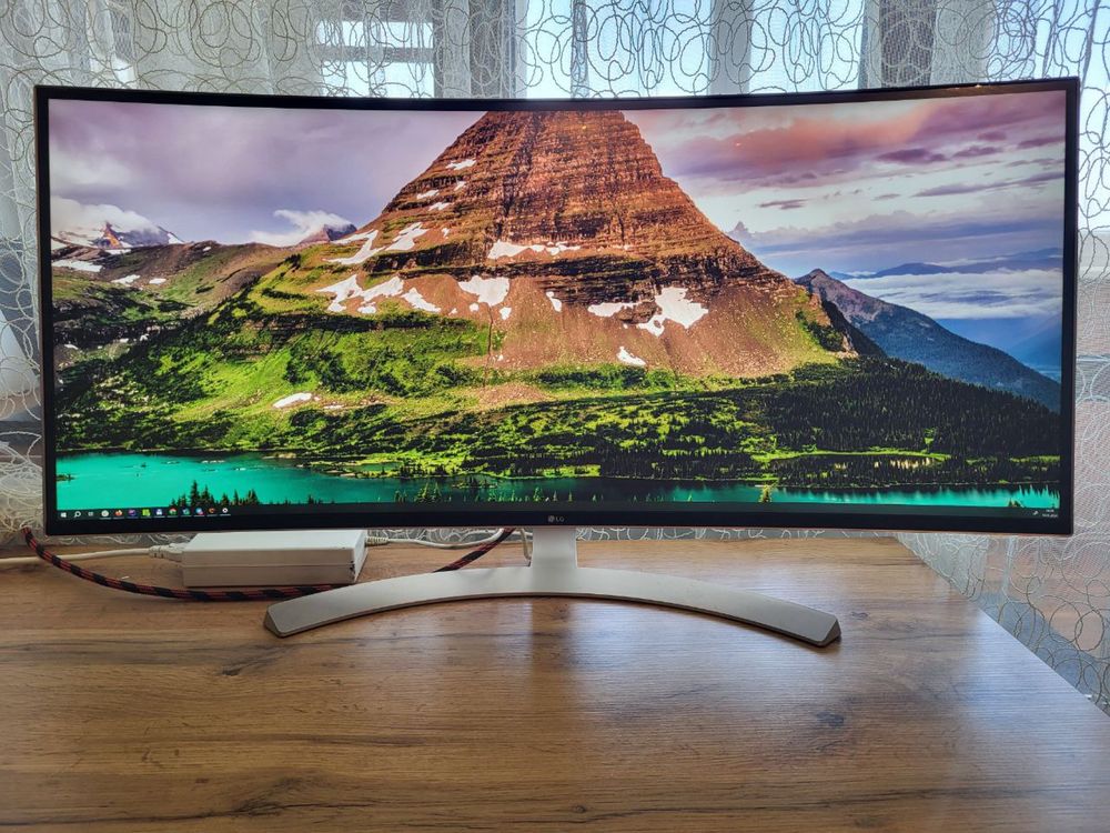 Монітор LG 38UC99 38 "