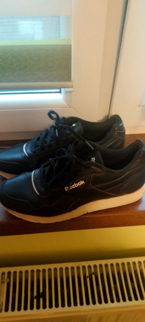 Buty czarne Reebok 40