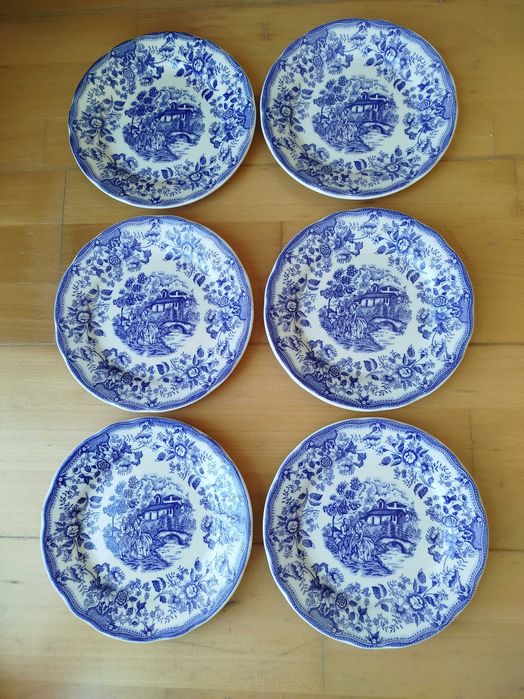 Lote de 6 Pratos em Porcelana Italiana