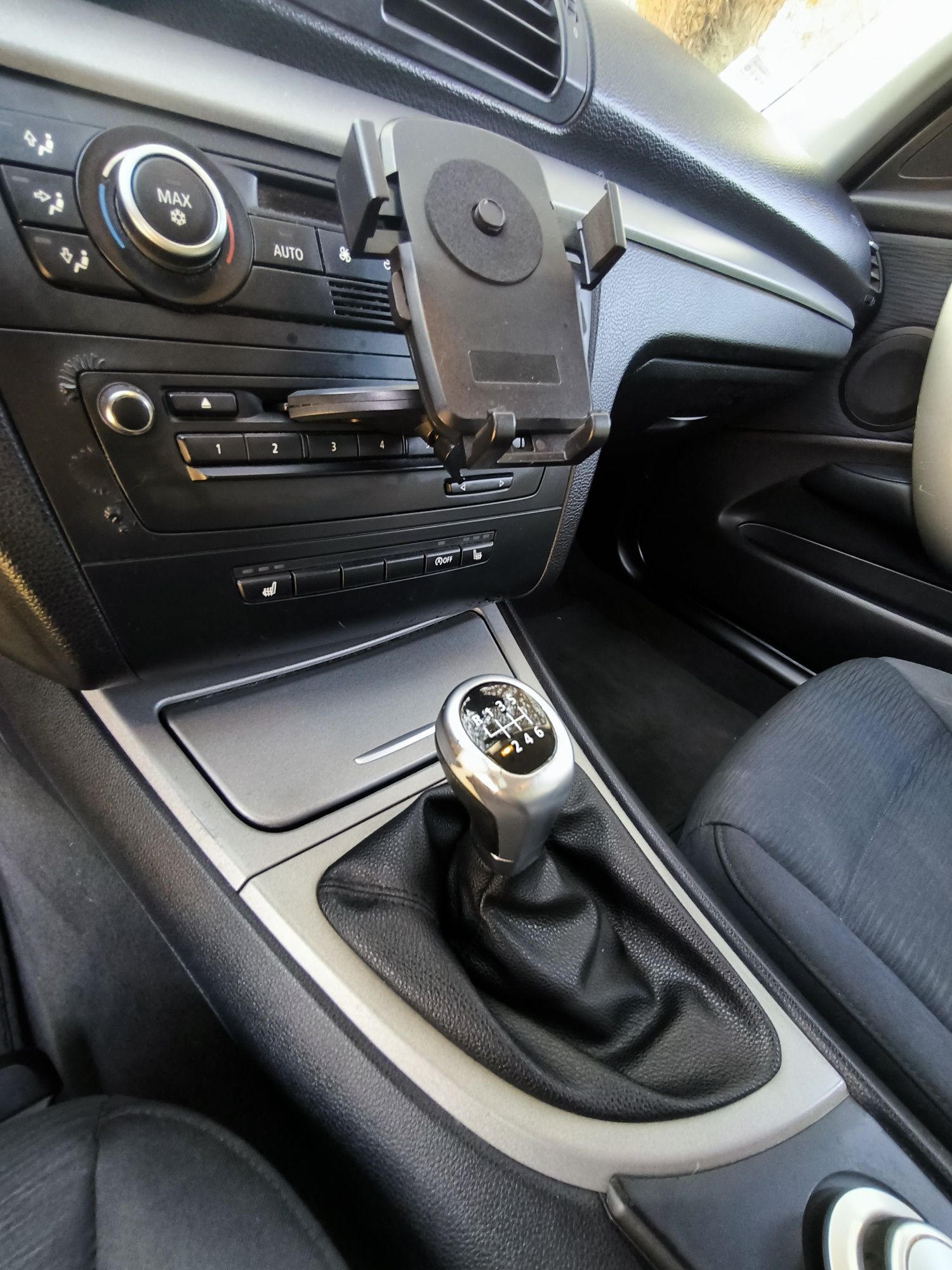 BMW 118 D 143 CV