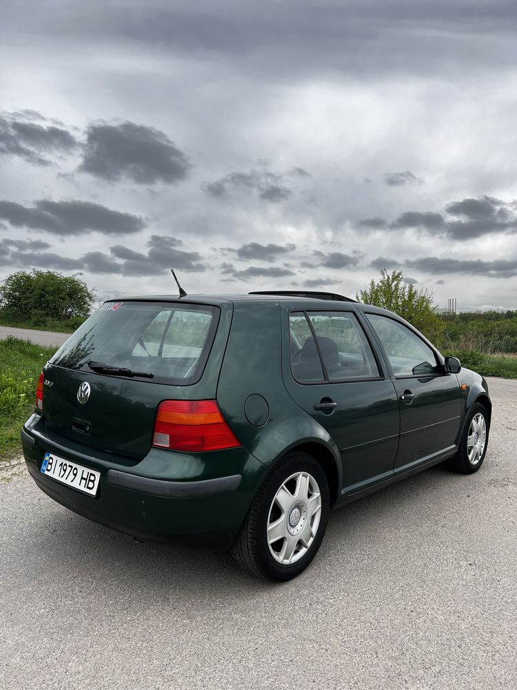 Volkswagen Golf 4