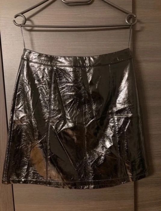 Spódniczka ekoskóra lakierowana 38