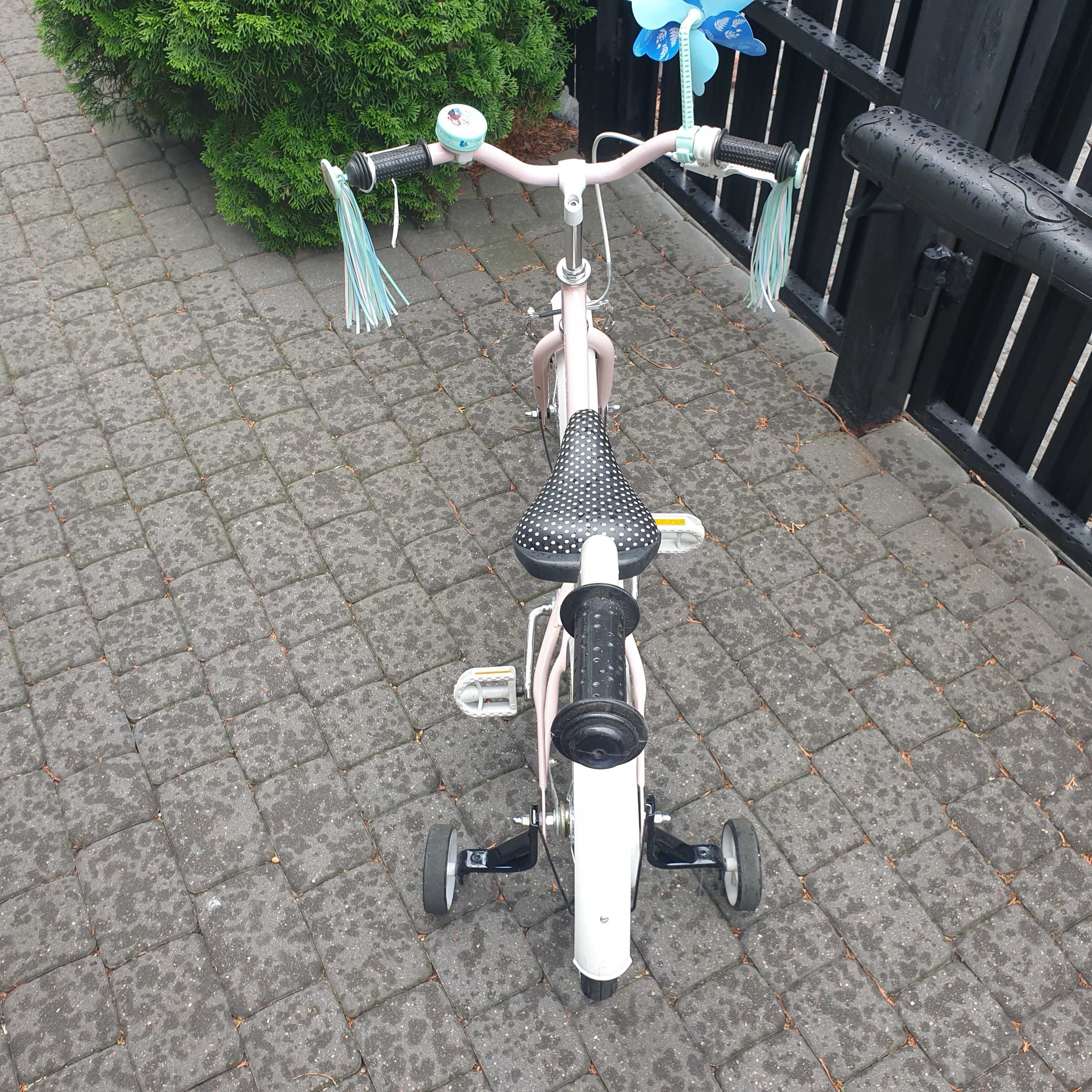 Pruszków - Sprzedam Rowerek Dla Dziewczynki