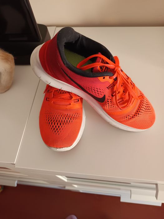 Sapatilha Nike em bom estado