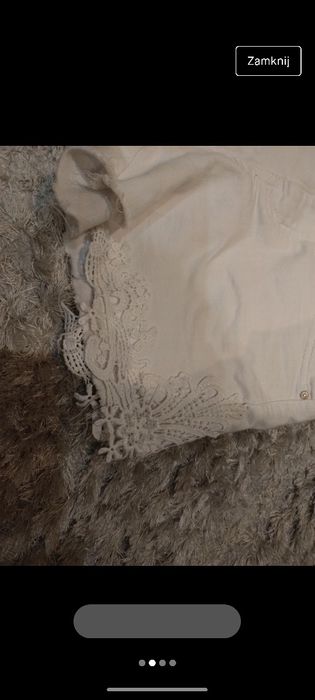 Białe krótkie spodenki miss Rj z koronką