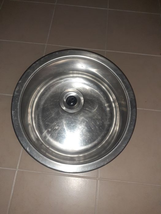 Novo! Lavatório de inox.