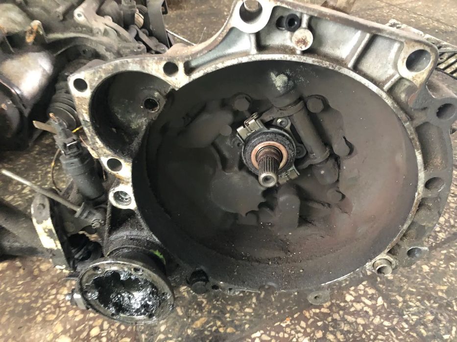 SKRZYNIA BIEGÓW VW POLO 6N 1,4 ERD