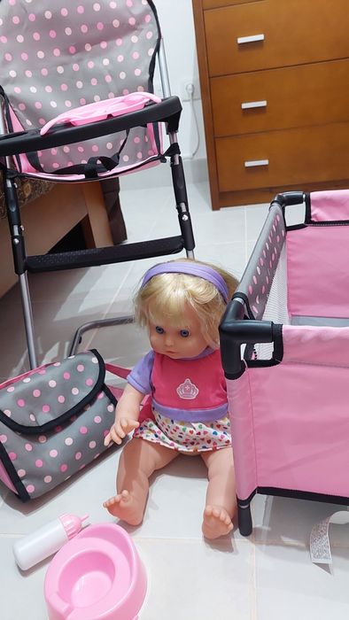 Boneca conjunto cama e refeição