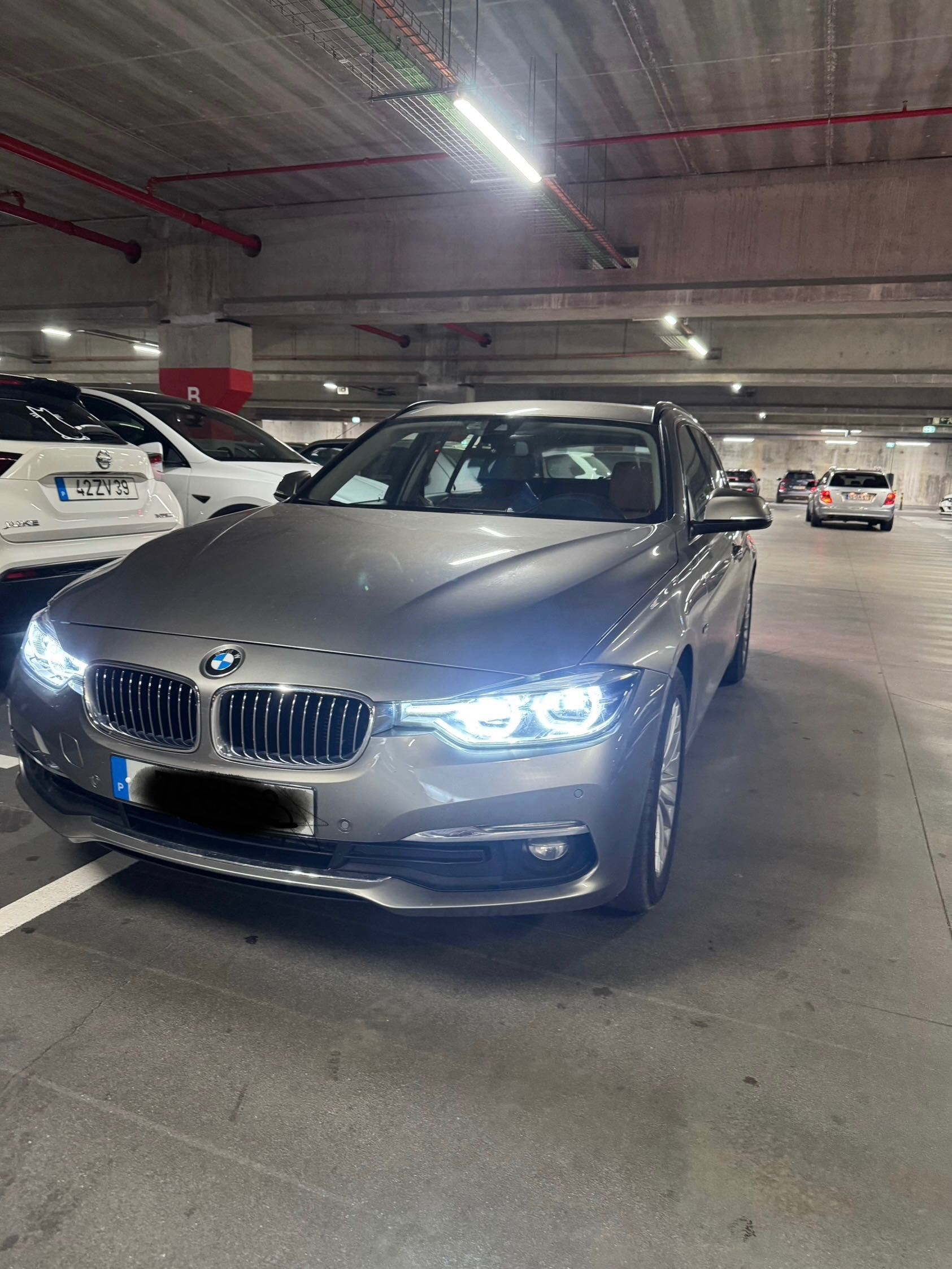 Bmw 318D touring line luxury