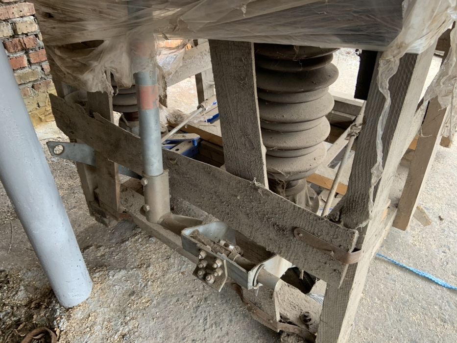 Продам НОВЫЙ Разьеденитель РДЗ-1-110Б/1000УХЛ1