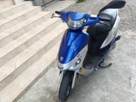 Peugeot V-Click 4T 50cm3 (2008)