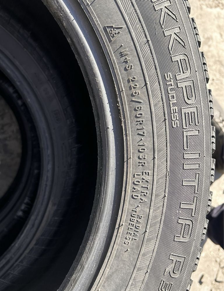 зимние шины б/у HANKOOK  225/60 R17