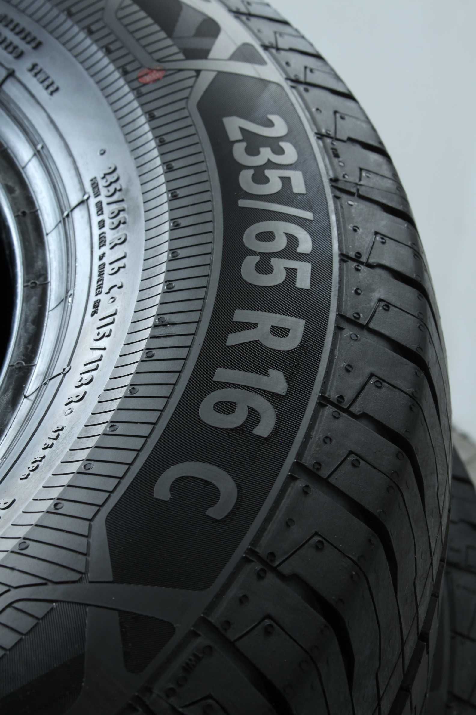Opony letnie Continental 235/65 R16C Bus Kamper z nowego pojazdu