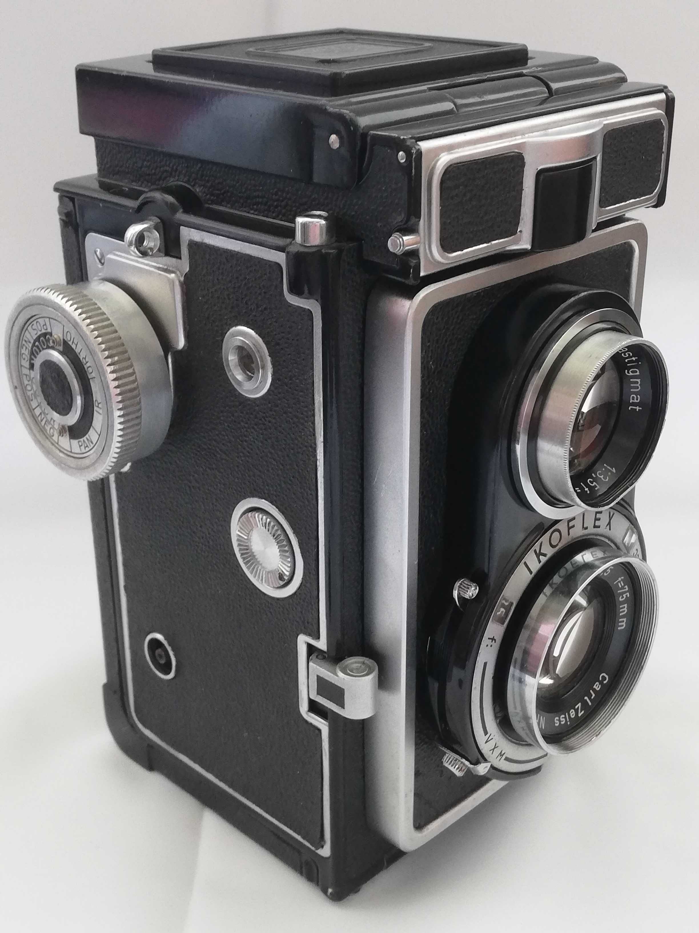 Zeiss Ikon Ikoflex Ic (886/16) з Carl Zeiss Tessar 3.5/75mm