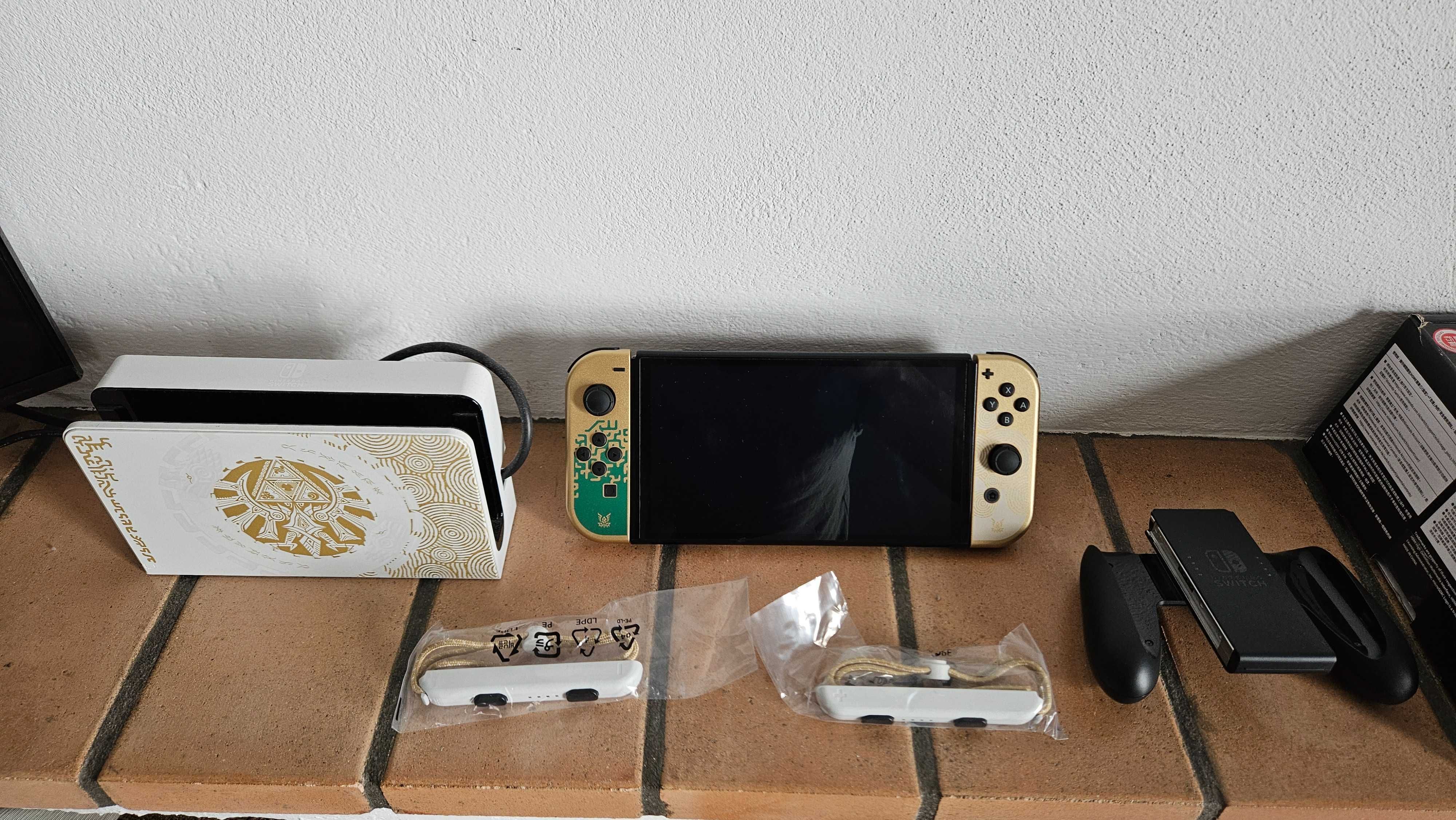 Nintendo switch oled 64GB (Legend of Zelda)